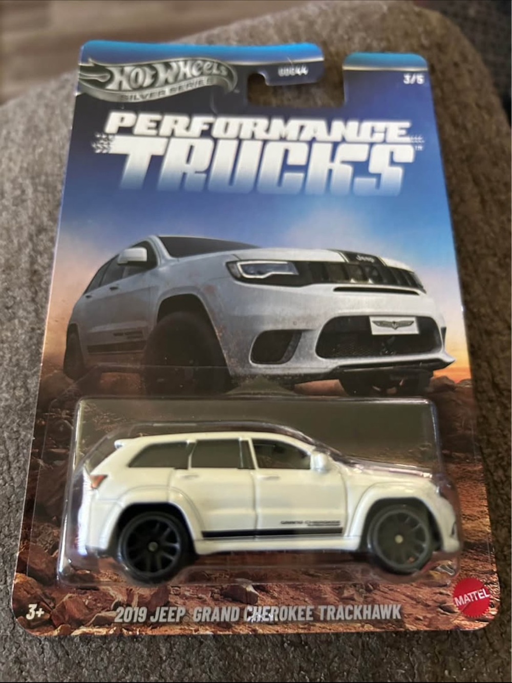 Hot Wheels Performance Trucks Jeep Grand Cherokee Trackhawk